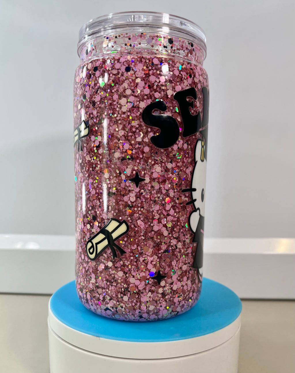 Hello Kitty Senior Graduate Glitter Snowglobe Tumbler Cup (16oz)